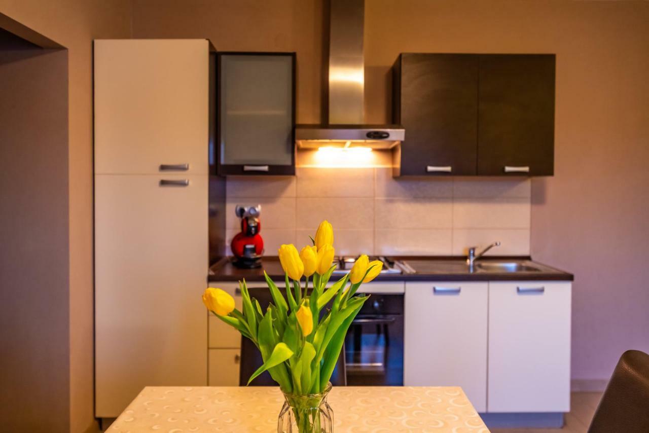 Apartment Adrian بيوغْغاد نا موغو المظهر الخارجي الصورة